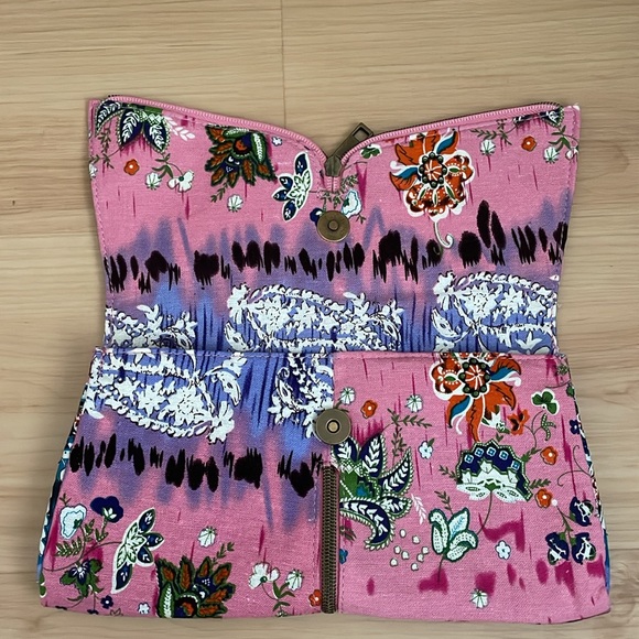 Cosmetics Bag (New, never used) - Picture 3 of 8